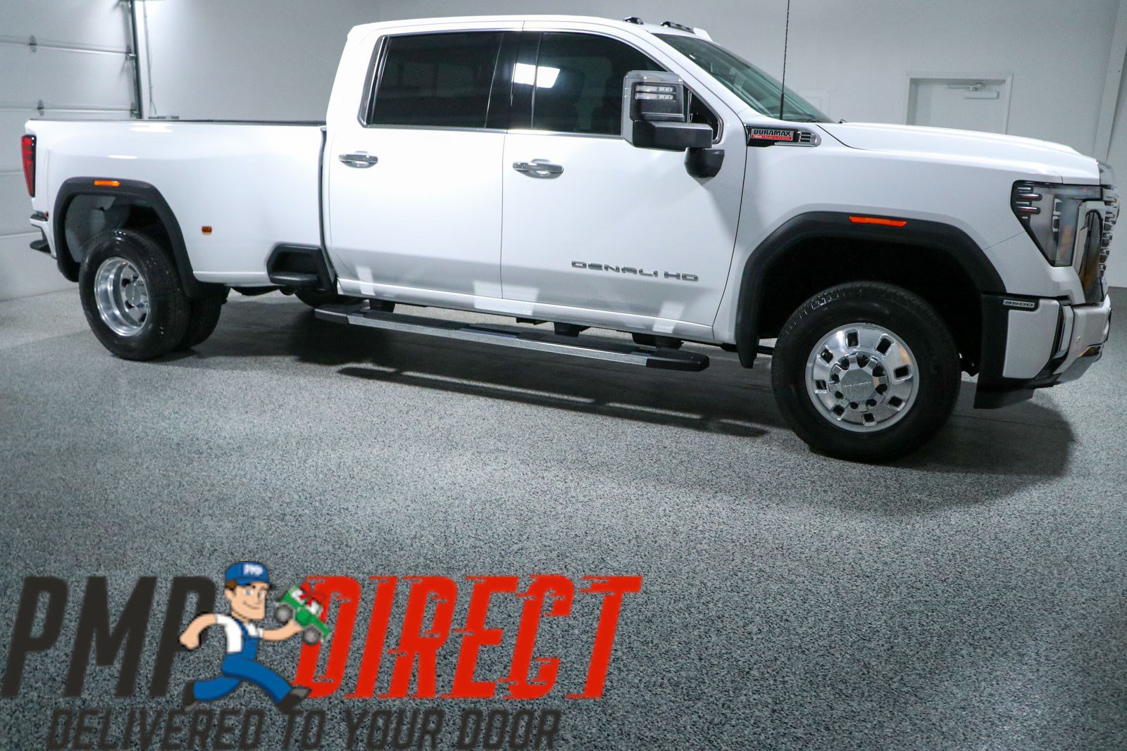 Used 2025 GMC Sierra 3500 Denali AWD/4WD image 6
