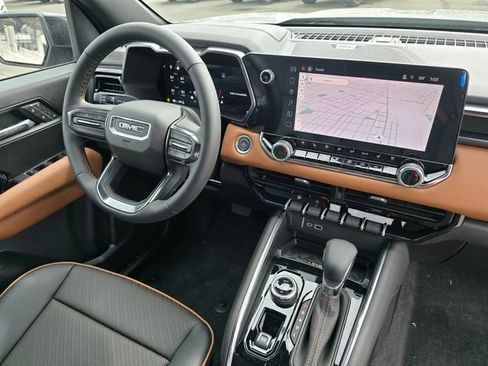 New 2026 GMC Canyon AT4 w/ Nightfall Edition AWD/4WD image 11