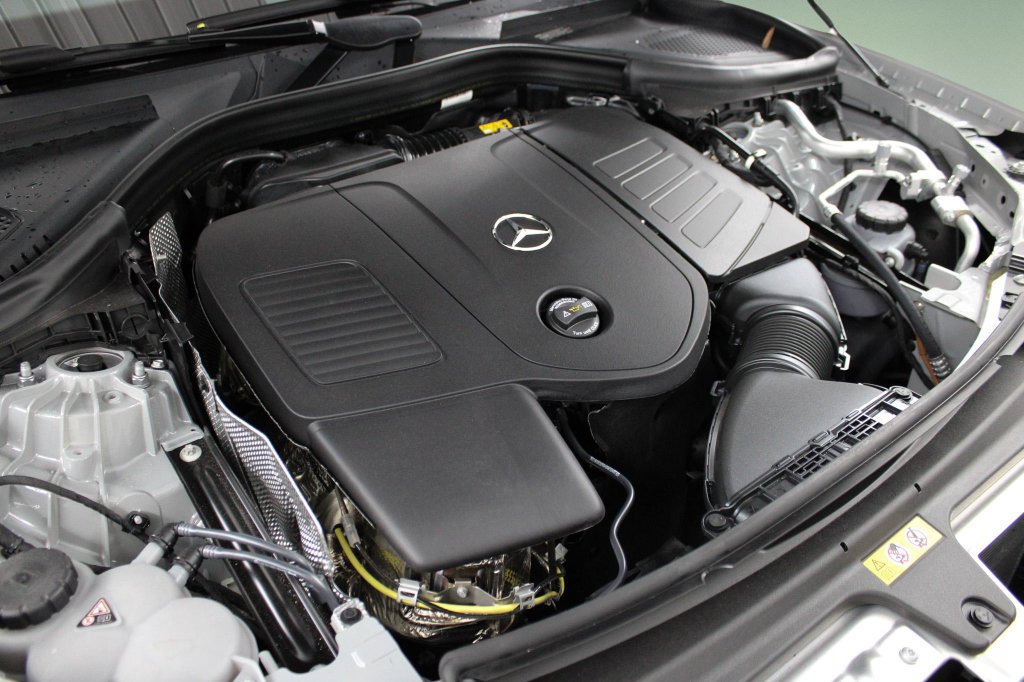 Used 2026 Mercedes-Benz GLC 300 4MATIC image 41