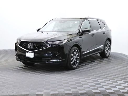 Used 2023 Acura MDX SH-AWD w/ Technology Package image 3