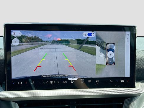 New 2026 Ford Explorer ST-Line w/ ST-Line Street Pack RWD image 9