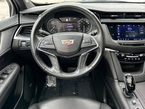 Certified 2023 Cadillac XT5 Premium Luxury image 15