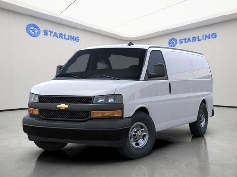 New 2026 Chevrolet Express 2500 w/ Driver Convenience Package RWD image 5
