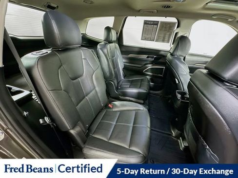 Used 2022 Kia Telluride EX w/ EX Premium Package AWD/4WD image 30