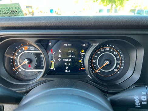 New 2025 Jeep Wrangler Sport S image 10