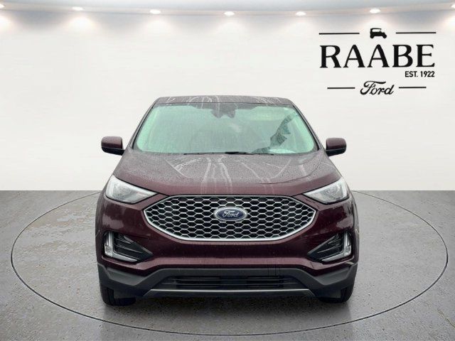Used 2024 Ford Edge SEL w/ Convenience Package AWD/4WD image 9