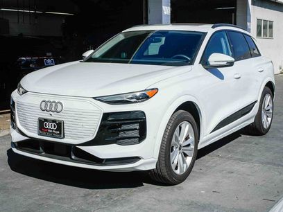 Used 2025 Audi Q6 e-tron Premium w/ Convenience Package