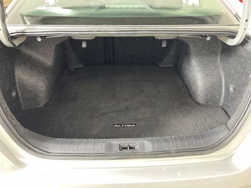 Used 2023 Nissan Altima 2.5 SV image 23