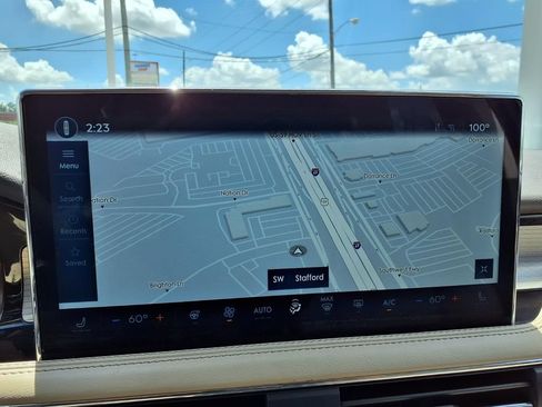 Used 2024 Lincoln Corsair FWD w/ Equipment Group 101A image 10