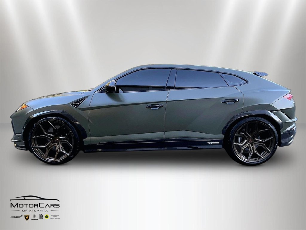 Used 2023 Lamborghini Urus Performante AWD/4WD image 5