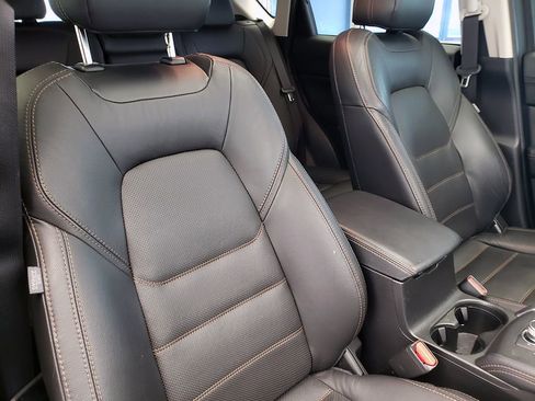 Used 2022 MAZDA CX-5 AWD 2.5 S w/ Premium Package image 24