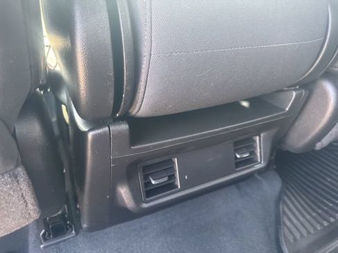 Used 2024 Chevrolet Silverado 2500 Custom w/ Custom Convenience Package AWD/4WD image 30