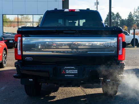 Used 2024 Ford F350 Platinum image 5