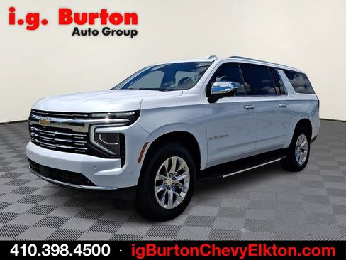 New 2026 Chevrolet Suburban Premier w/ Sun And Tow Package AWD/4WD image 2