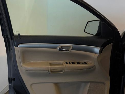 Used 2009 Saturn Outlook XE w/ Preferred Package image 12