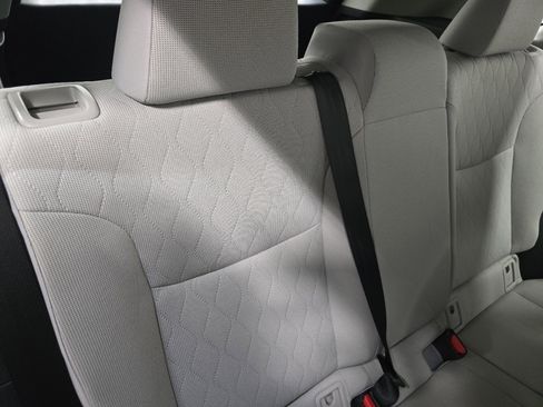 Certified 2024 Toyota Corolla Cross L image 18