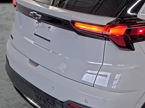 New 2027 Chevrolet Bolt LT FWD image 13