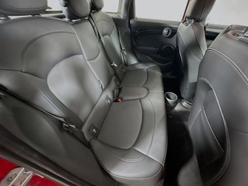 Used 2019 MINI Cooper S image 27