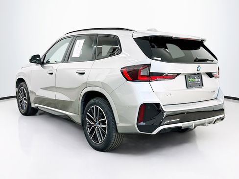 Used 2025 BMW X1 xDrive28i w/ M Sport Package AWD/4WD image 5