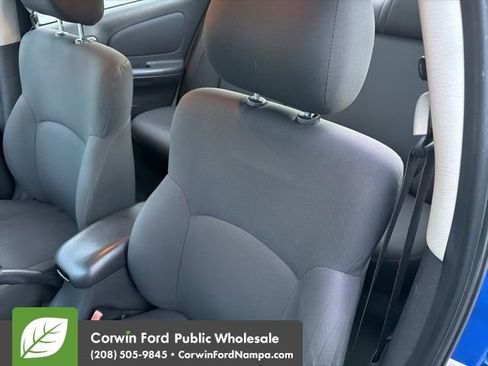 Used 2005 Dodge Neon SXT image 22