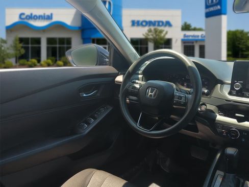 Used 2023 Honda Accord SE image 32