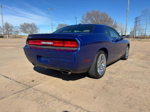 Used 2012 Dodge Challenger R/T w/ Sound Group II RWD image 22