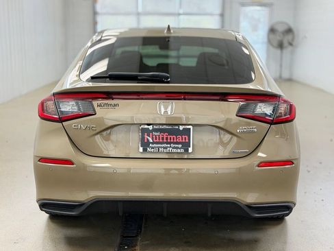 Used 2025 Honda Civic Sport Touring image 6