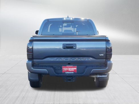 Certified 2022 Toyota Tacoma TRD Sport image 6