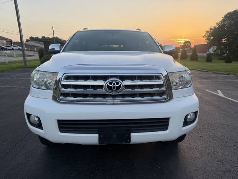 Used 2011 Toyota Sequoia Limited RWD image 10
