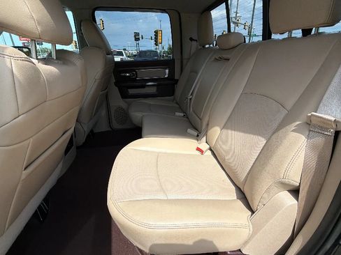 Used 2013 RAM 1500 Laramie w/ Convenience Group AWD/4WD image 39