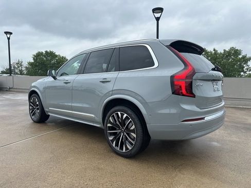 New 2026 Volvo XC90 B6 Plus w/ Protection Package Premier image 5