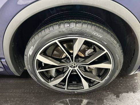 Certified 2023 Volkswagen Tiguan SEL R-Line AWD/4WD image 8