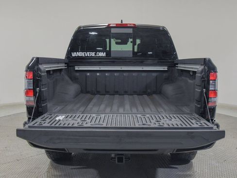 Used 2023 Nissan Frontier PRO-4X w/ Pro-4X Premium Package AWD/4WD image 17
