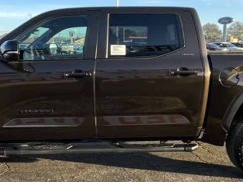 Used 2025 Toyota Tundra Limited w/ TRD Off-Road Package image 5