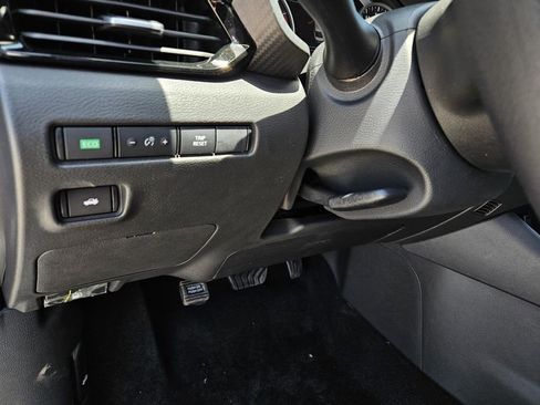 New 2025 Nissan Sentra SV w/ Trunk Package image 15