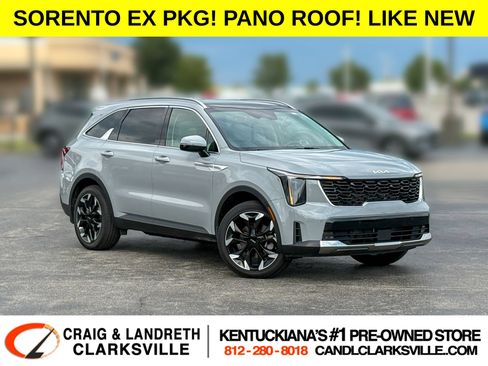 Used 2025 Kia Sorento EX w/ Panoramic Sunroof Package FWD image 1