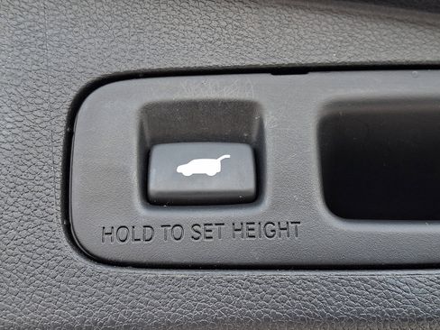 Certified 2021 Honda CR-V Touring image 32