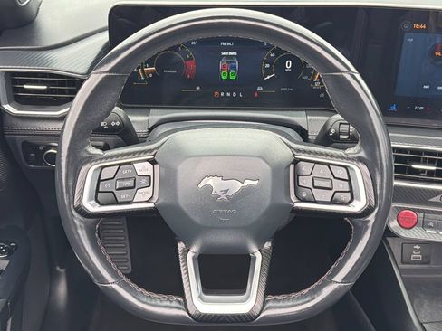 Used 2025 Ford Mustang Premium RWD image 6