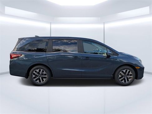 New 2026 Honda Odyssey EX-L image 2