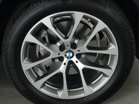 Certified 2024 BMW X5 xDrive40i w/ Premium Package image 10