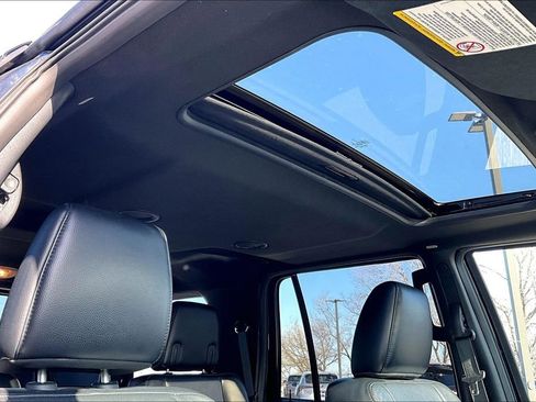 Used 2017 Ford Expedition XLT w/ Equipment Group 202A image 22