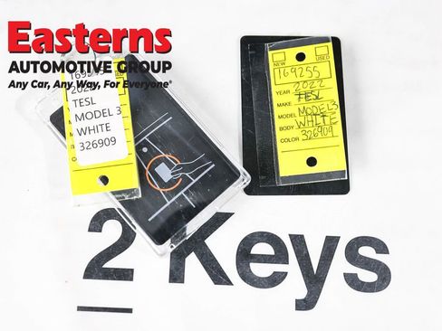Used 2022 Tesla Model 3 Long Range AWD/4WD image 32