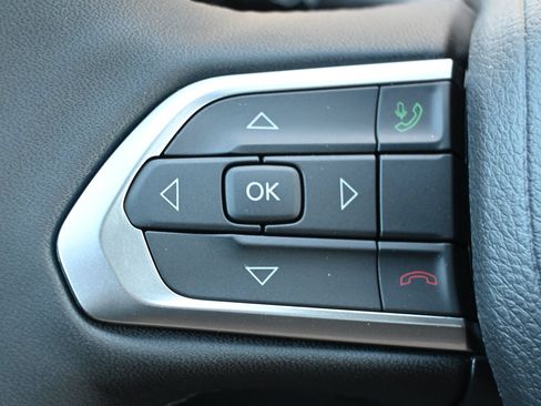 New 2026 Jeep Compass Latitude AWD/4WD image 8