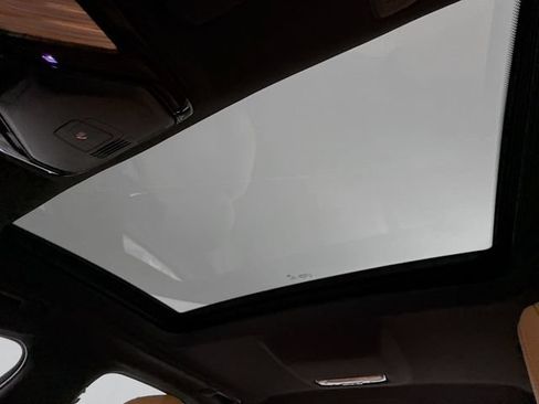 Used 2023 BMW 530e w/ M Sport Package RWD image 22
