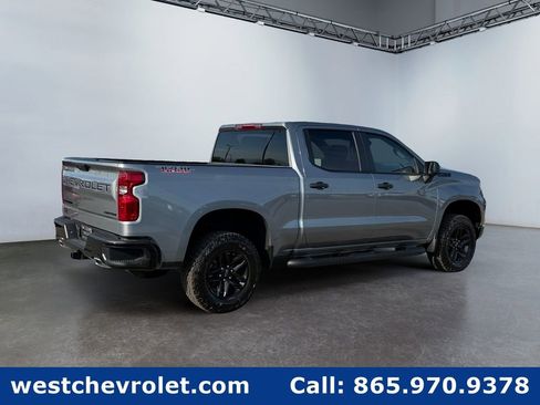 New 2026 Chevrolet Silverado 1500 Custom Trail Boss w/ LPO, Dark Essentials Package AWD/4WD image 3