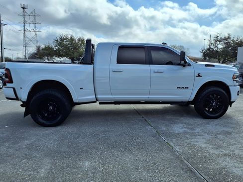 Used 2020 RAM 3500 Laramie image 25