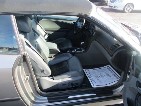 Used 2004 Saab 9-3 Aero FWD image 25