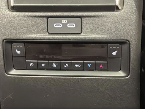 Used 2024 MAZDA CX-90 Plug-In Hybrid w/ Premium Plus AWD/4WD image 37