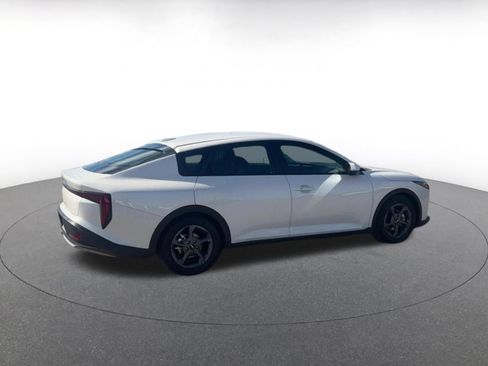 Used 2026 Kia K4 FWD image 15