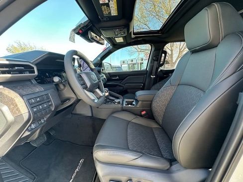 New 2026 Toyota Tacoma Limited AWD/4WD image 27